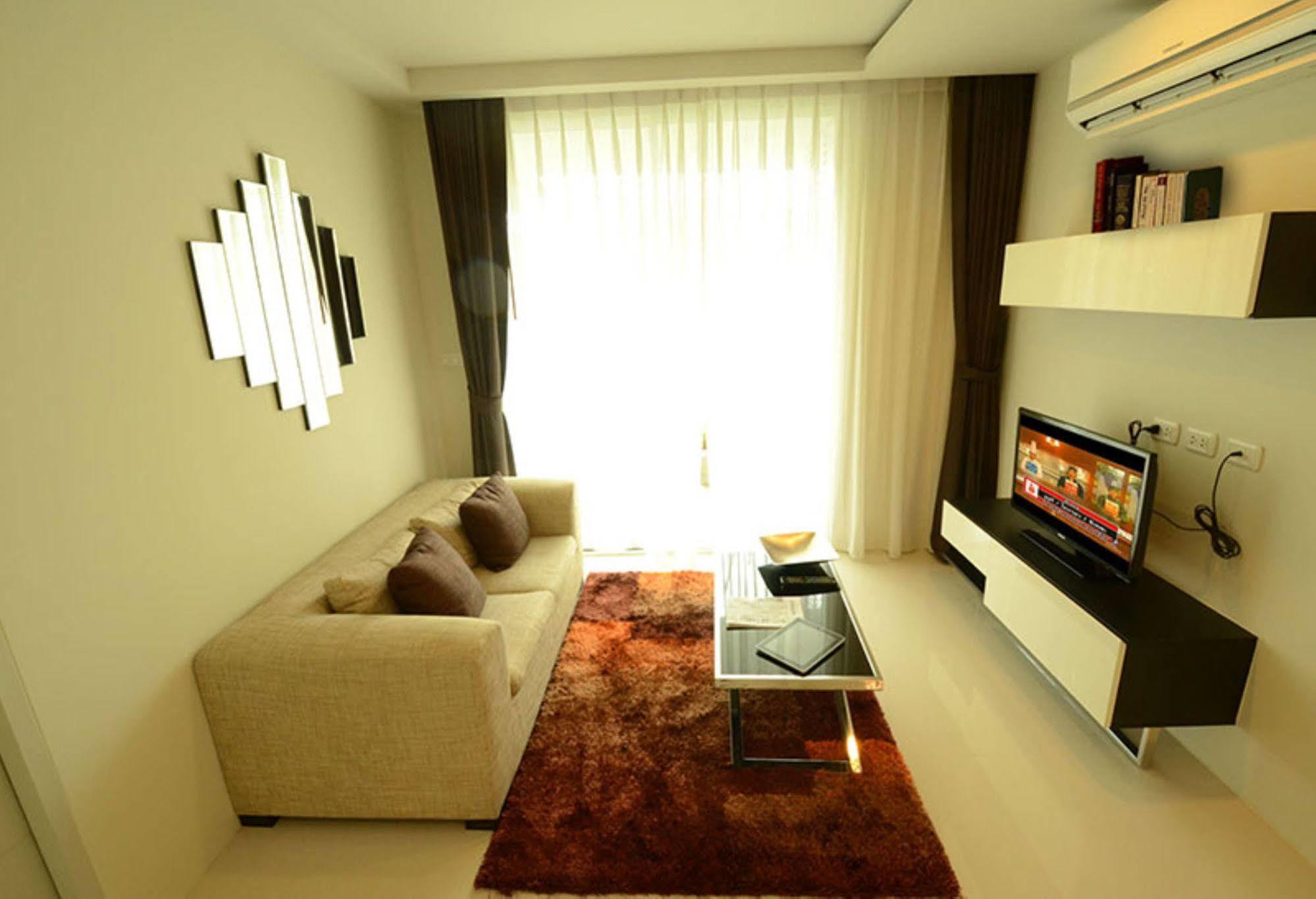 Beverly 33 By Aspira Bangkok Exterior foto